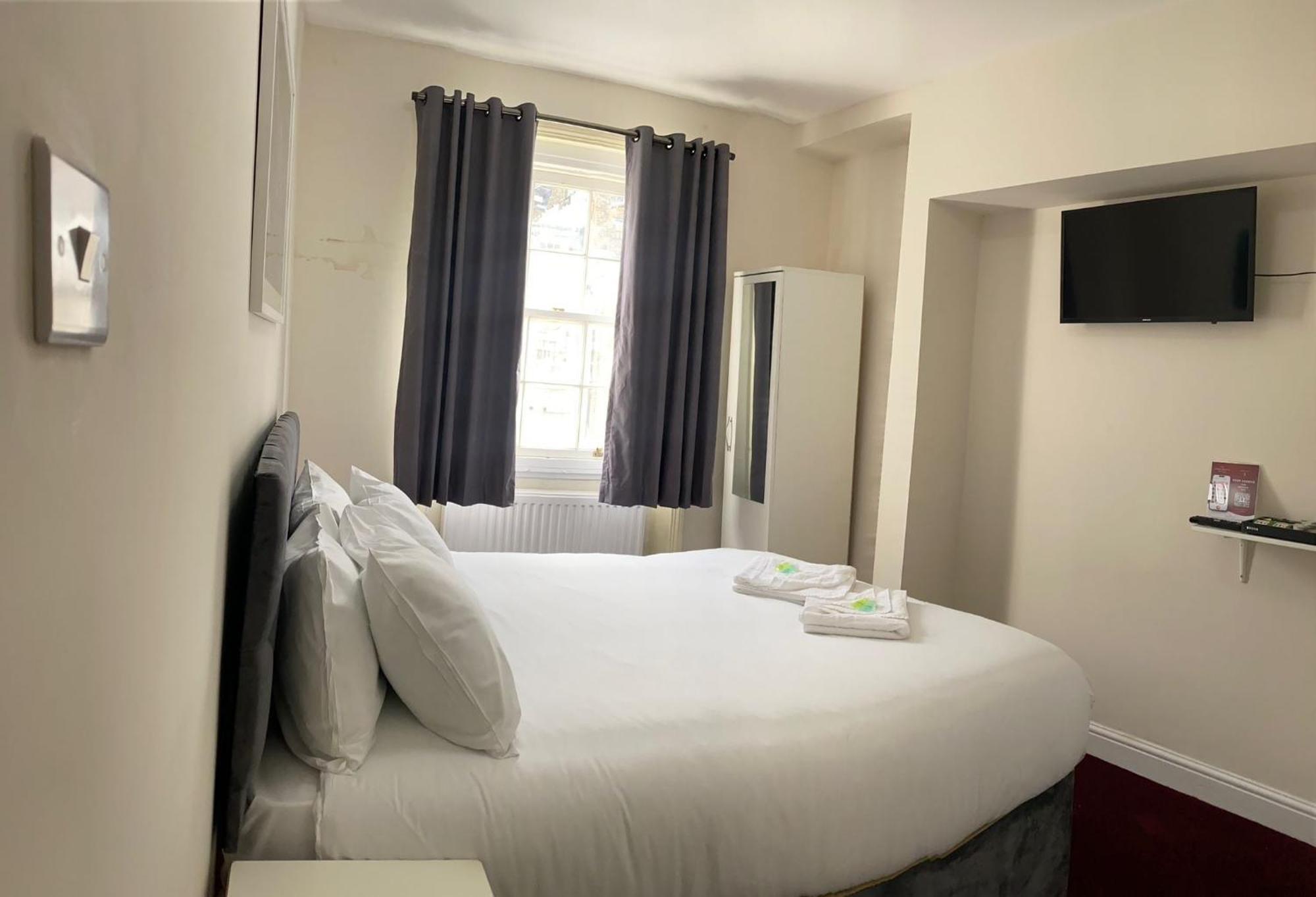 Oban Victoria Hotel London Bagian luar foto